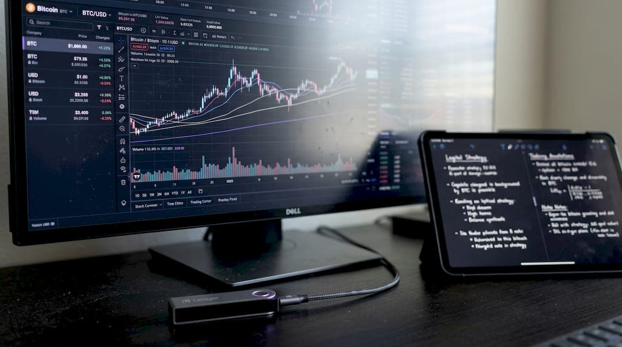 AI crypto investing: strategies and tools explained - DarkBot cryptocurrency trading blog post about Bot Fundamentals